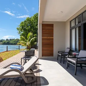  Aparthotel La Desirade Seychelles